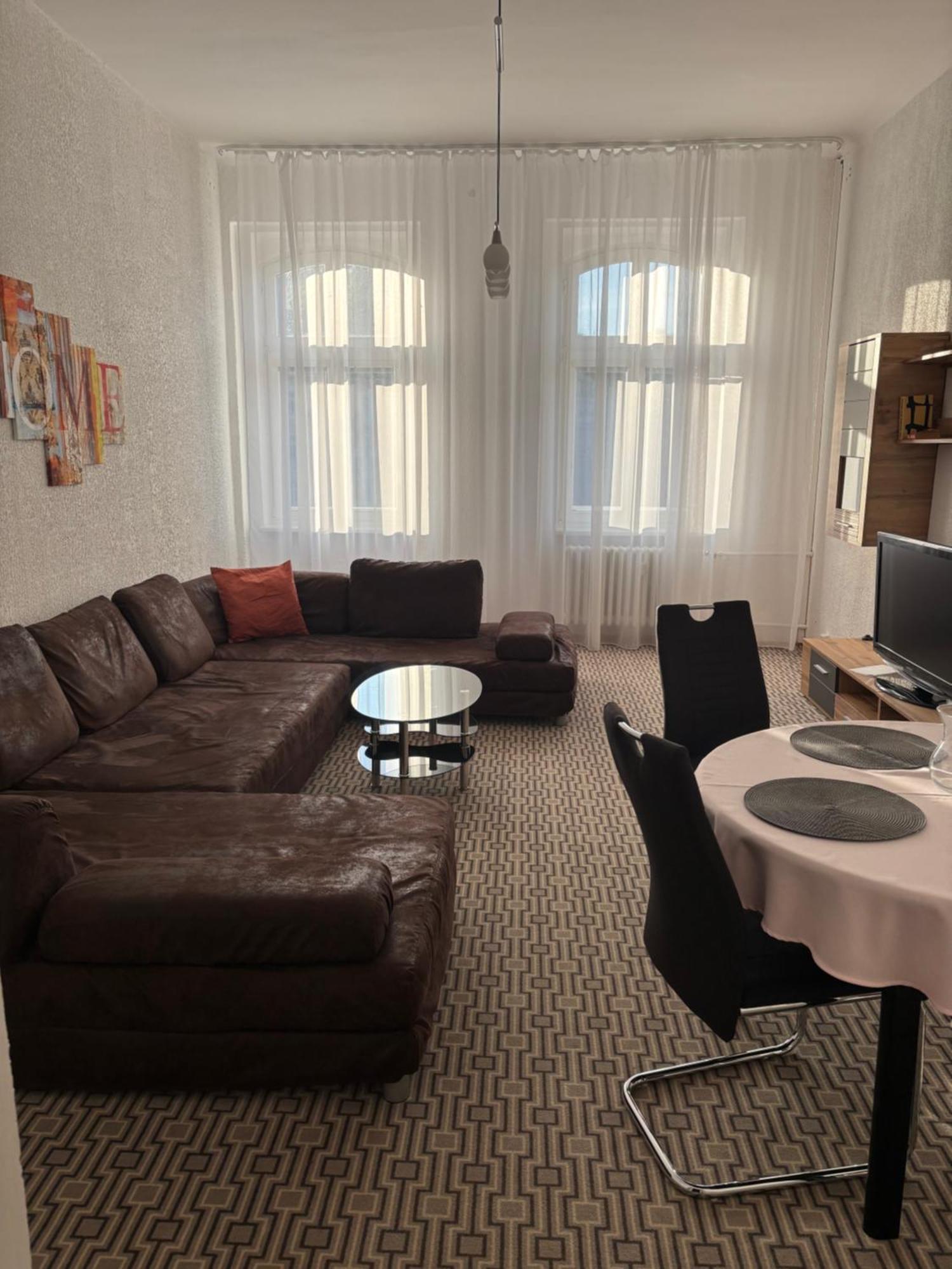 City Centre Apartment Demio كارلوفي فاري المظهر الخارجي الصورة